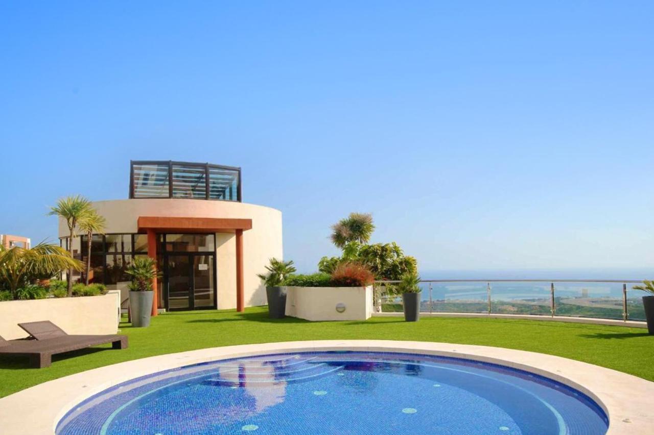 Luxury Resort Marbella spa gym pools jacuzzi sauna Zewnętrze zdjęcie